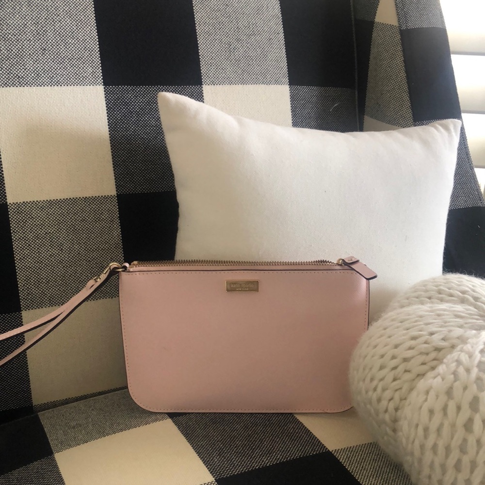 Kate Spade, pink wristlet